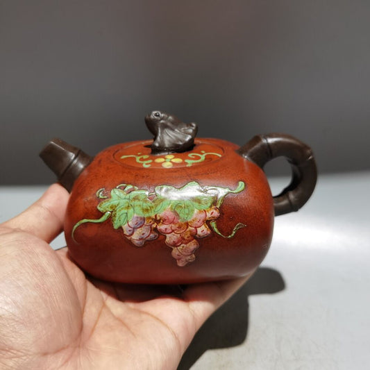 Chinese Yixing Zisha Clay Handmade Exquisite bat Grapes Teapot 品名：四方来福壶 底款：顾景舟