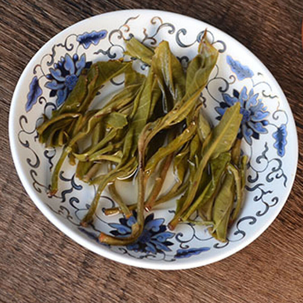 200g Pu-erh cha Tea Cake High Mountain Ancient Trees Early Spring Pure Material