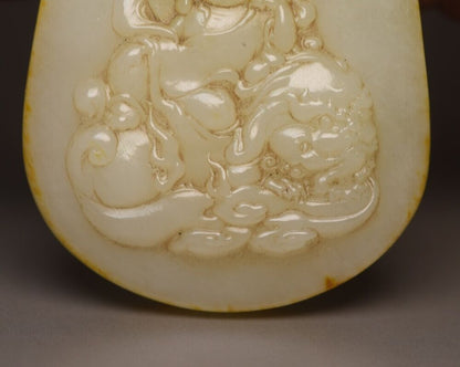 Chinese Natural Hetian Jade Carving Beast Child Statue Nice Pendant Jewelry Rare