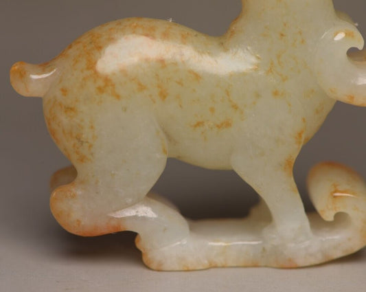 Chinese Natural Hetian Jade Carved Exquisite Deer Statue Gift Pendant Figurines