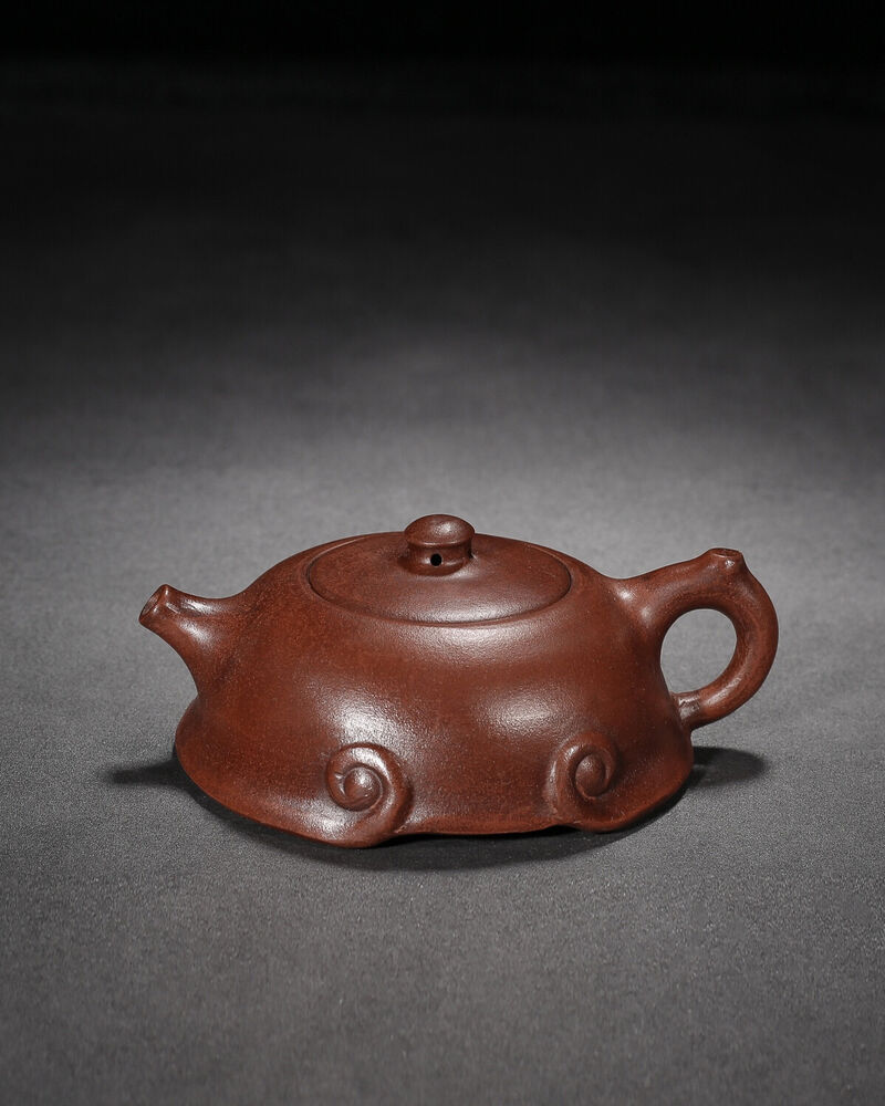 Chinese Yixing Zisha Clay Handmade Exquisite Teapot（如意 底款：顾景舟）