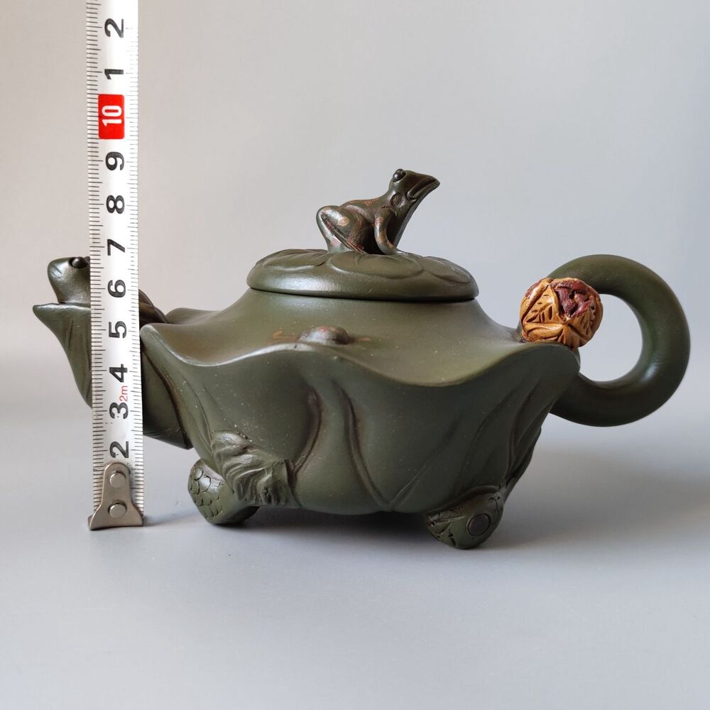 Chinese Yixing Purple Clay Teapot Tea Set Pot Zisha Ceramic Cute Decor Figurine
