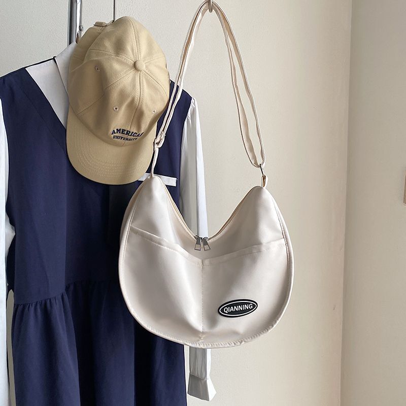 Large Bag Nylon Crossbody Bag Dumpling Bags Solid Color Shoulder Purse Acrylic