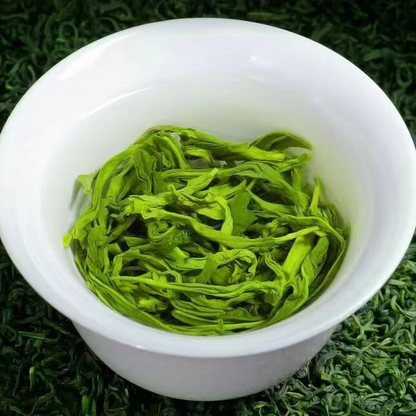 Green Tea 250g New Yunwu Green Tea Organic Qingming Loose Leaf High Mountain Tea