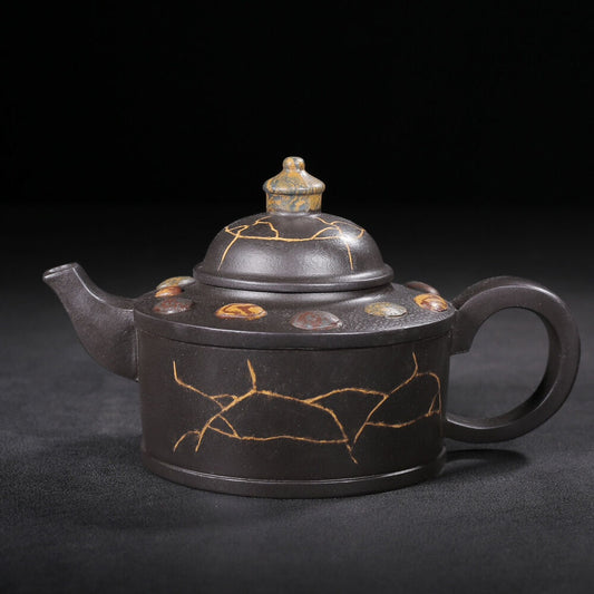 Chinese Yixing Zisha Clay Handmade Exquisite Teapot（ 雨花石 底款：吕尧臣）