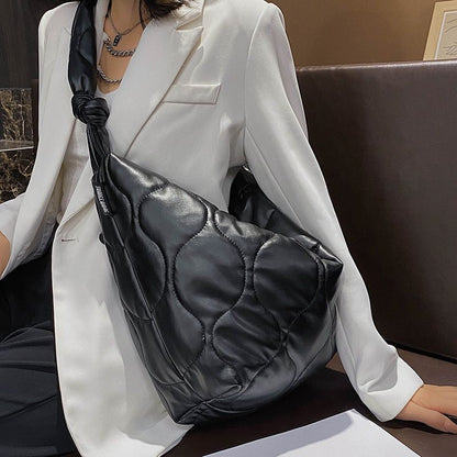Shoulder Bag Women Fashion Leather Pouch Trend Ladies Handbags Large Casual Bag