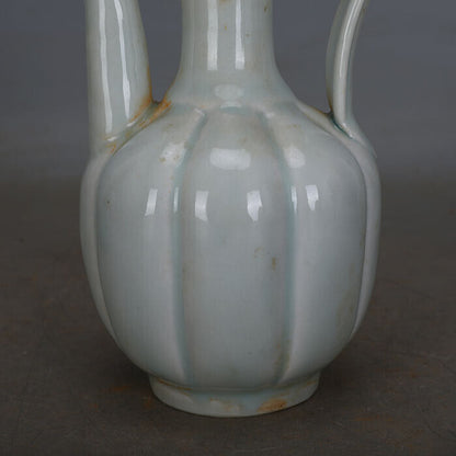 China Song Dynasty Hutian Kiln Blue Glazed Gourd Ridge Neck Porcelain Pot