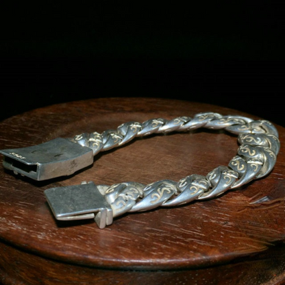 Chinese Asian Old Tibet Silver Horse Hand Cast Statue Bracelet Jewel Gift Nice