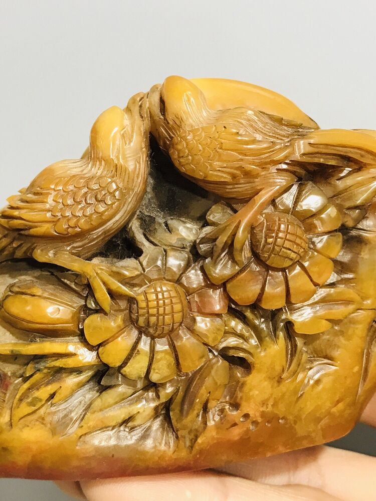 Chinese Shoushan Stone Carved Exquisite Flower Bird Seal Statue Figurine Artwork