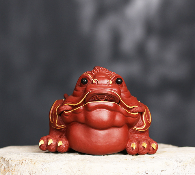 Yixing purple sand tea is favored by great fortune. The raw ore Dahongpao tea tr
