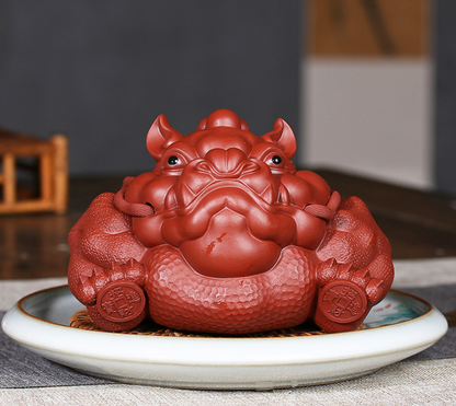 Yixing purple sand tea pet large general toad three legged Golden Toad ornament