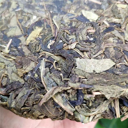 357g Yunnan Puer Raw Tea Jigmai Golden Leaves Puerh Tea Cake Raw Pu-erh Cake Tea