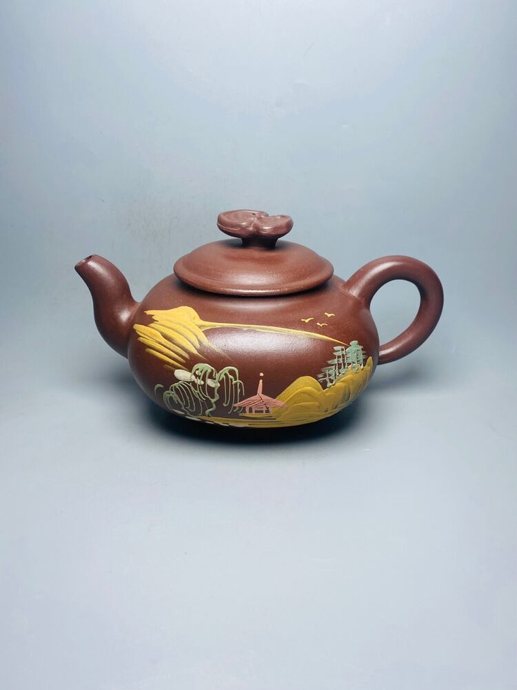 Chinese Yixing Zisha Clay Handmade Exquisite Teapot （灵芝泥绘 底款：汪寅仙）