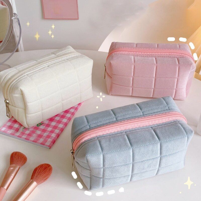 Solid Color Cosmetic Bag Travel Make Up Toiletry Bag Washing Pouch Velvet Zipper