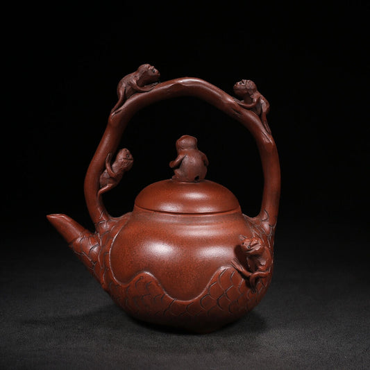 Chinese Yixing Zisha Clay Handmade Exquisite Teapot（五代封侯 底款：陈鸣远）