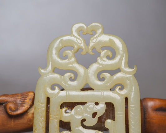 Chinese Old Natural Hetian Jade Carved Dragon Phoenix Statue Lucky Pendant Gift
