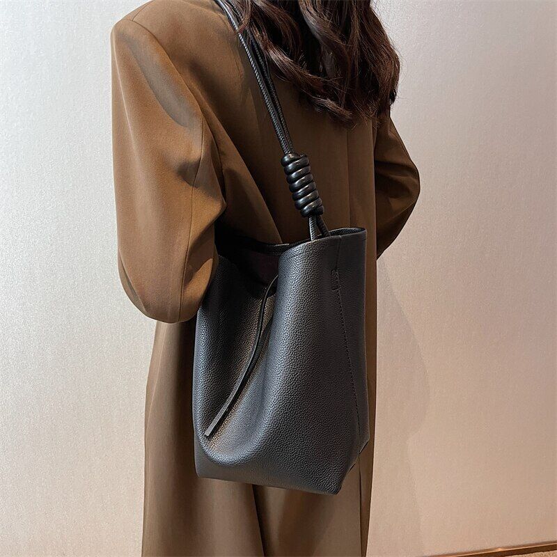 2022 New Women's Bag Shoulder Bag PU Leather Shoulder Bag Ladies Bags