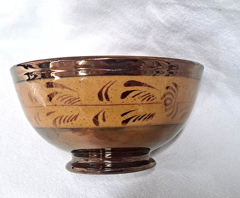 Antique Staffordshire copper lustre bowl, tan band of ornamentation