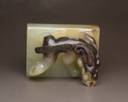 Chinese Antique Natural Hetian Jade Hand Carved Beast Statue Exquisite Figurines
