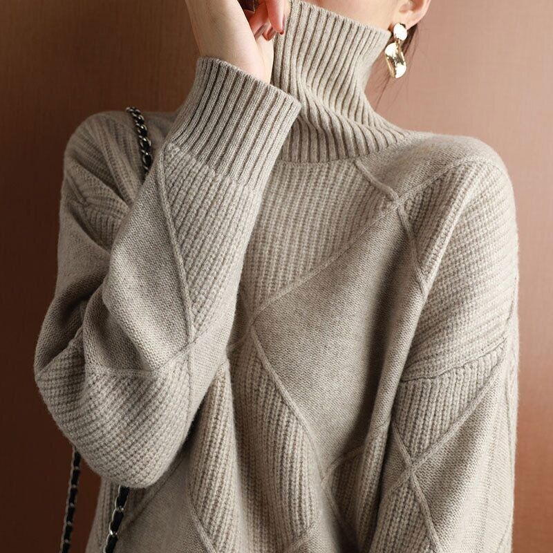 Women's Pullover Sweater Thickened Warmth Knitted Wool Sweater High Collar