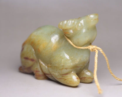 Chinese Antique Hetian Jade Carving Sculpture Cattle Statue Figurine Collection
