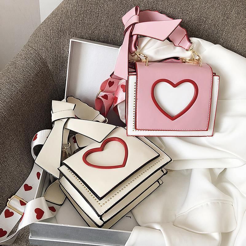 Shoulder Bag Wide Straps Hollow Messenger Bag Handbag Envelope Purse 19*15*10 CM