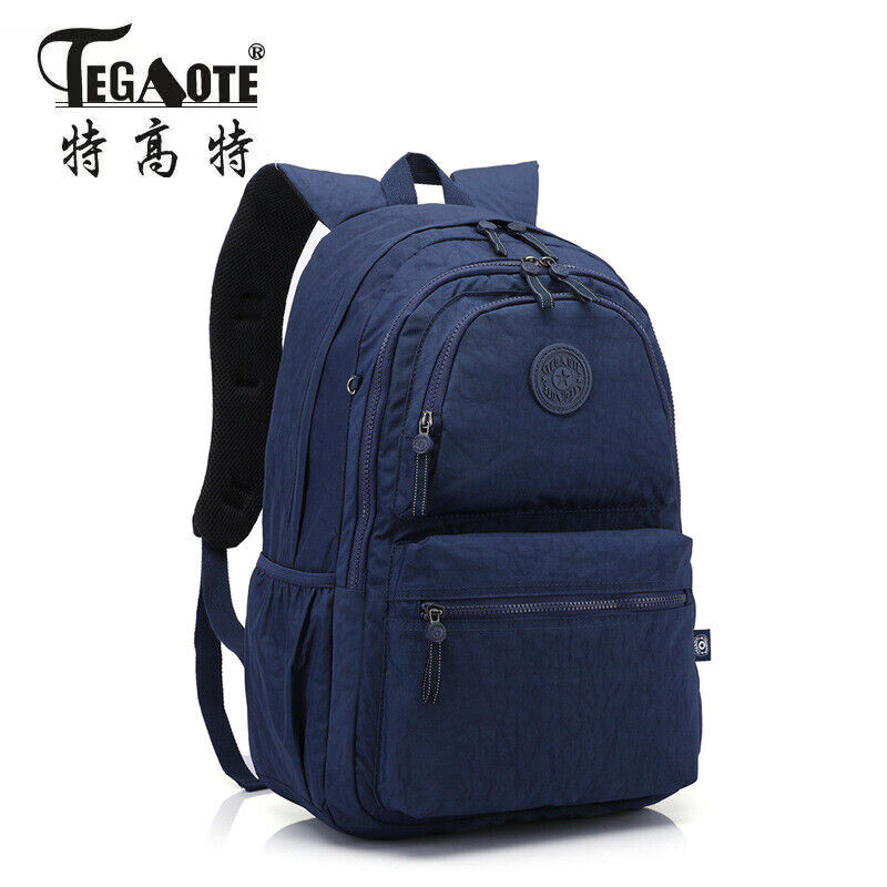 Lightweight Sports Backpack, Large Capacity Travel Rucksack Daypack School Bag