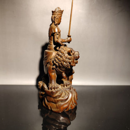 vintage wooden ornaments Wood carving Buddhism Maňjuśrī bodhisattva lion statue
