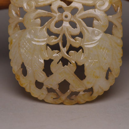 Antique Chinese Natural Hetian Jade Carving Pair Fish Statue Exquisite Pendant