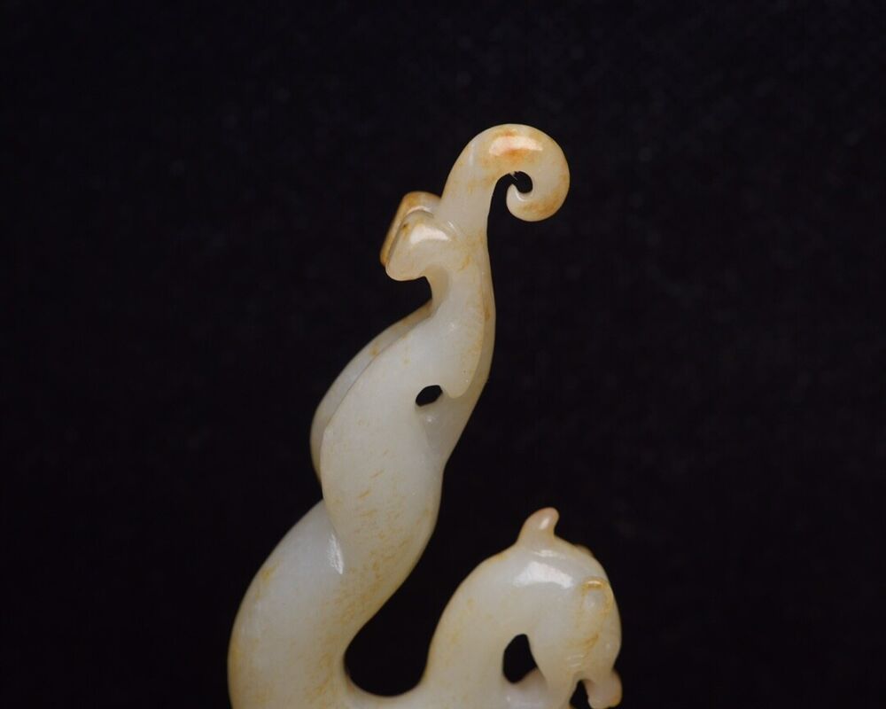 Collections Chinese Natural Hetian Jade Carving Dragon Statue Nice Figurine Art