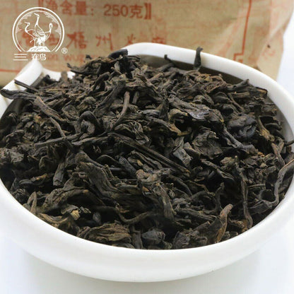 Three Cranes Sanhe Loose Liupao Tea Dark Tea 2301 Aged Teas 250g/8.8oz