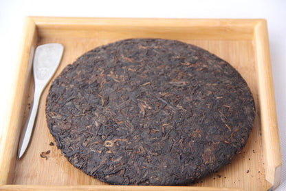 357g Black Tea Cake Ripe Puer Tea 30 Years Chinese Yunnan Pu-Erh Tea slimming