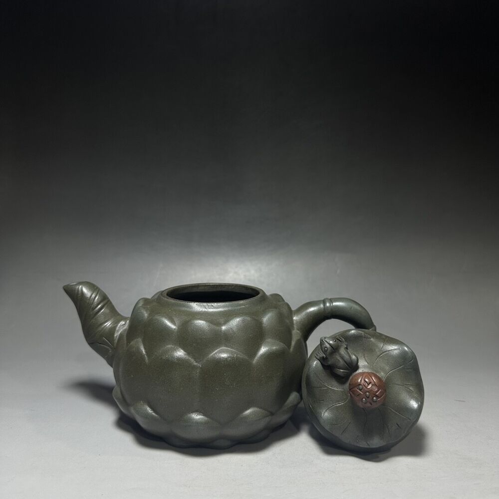 vintage chinese yixing purple clay teapot zisha ceremony carving Collectible art