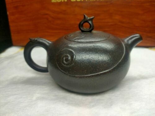 Chinese Yixing Zisha Clay Handmade Exquisite Teapot （祥云）