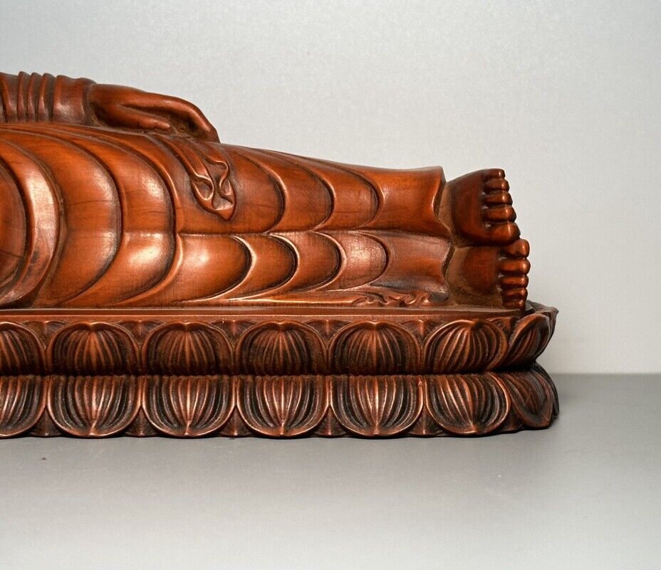 Vintage Wooden Carving Reclining Buddha Statue Ornaments Woodwork Sculptures Art