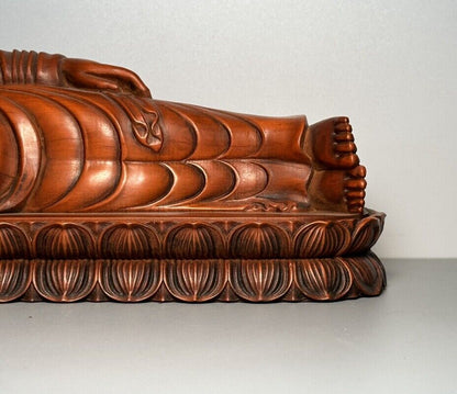 Vintage Wooden Carving Reclining Buddha Statue Ornaments Woodwork Sculptures Art