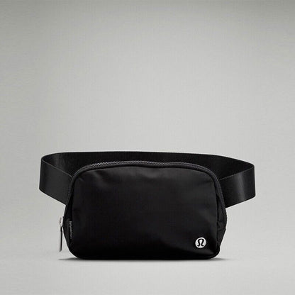 Everywhere Belt Bag Black 1L Crossbody Strap Bag Belt Bag & Fanny Pack NWT