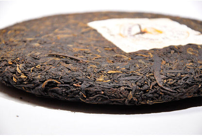 2007 organic Pu &#039;er tea ancient black tea 7598 Ripe Pu &#039;er tea cake gift 357 grams-