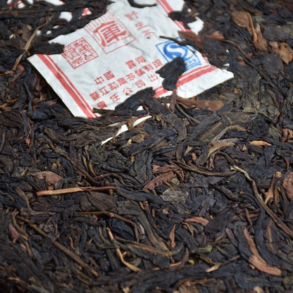 2006 Mengku Rongshi "Big Snow Mountain" Wild Pu-erh Tea Raw Puerh Puer Cake 400g