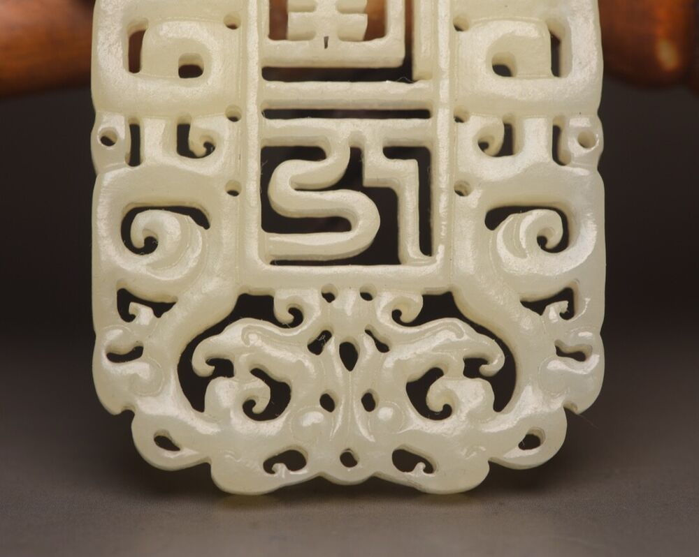 Chinese Top Natural Hetian Jade Carved Dragon Phoenix Statue White Jade Pendant