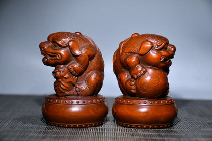 Vintage Chinese Boxwood Carving Exquisite A Pair Beast Statue Figurine Ornaments