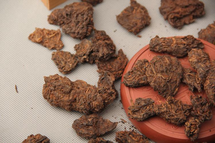 Pu'er Old Tea Head Natural Tuo Super-grade Jinya Menghai Head Cooked 250g