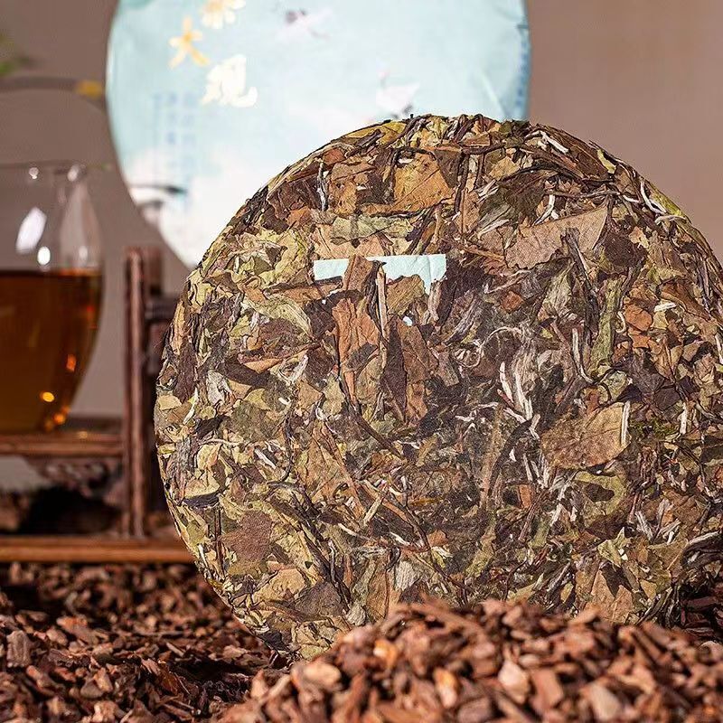 330g White Tea Cake Daguan White Peony Compressed Flower Tea Big Leaf Green Tea