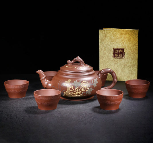 Chinese Yixing Zisha Clay Handmade Exquisite Teapot （松竹梅 底款：汪寅仙）