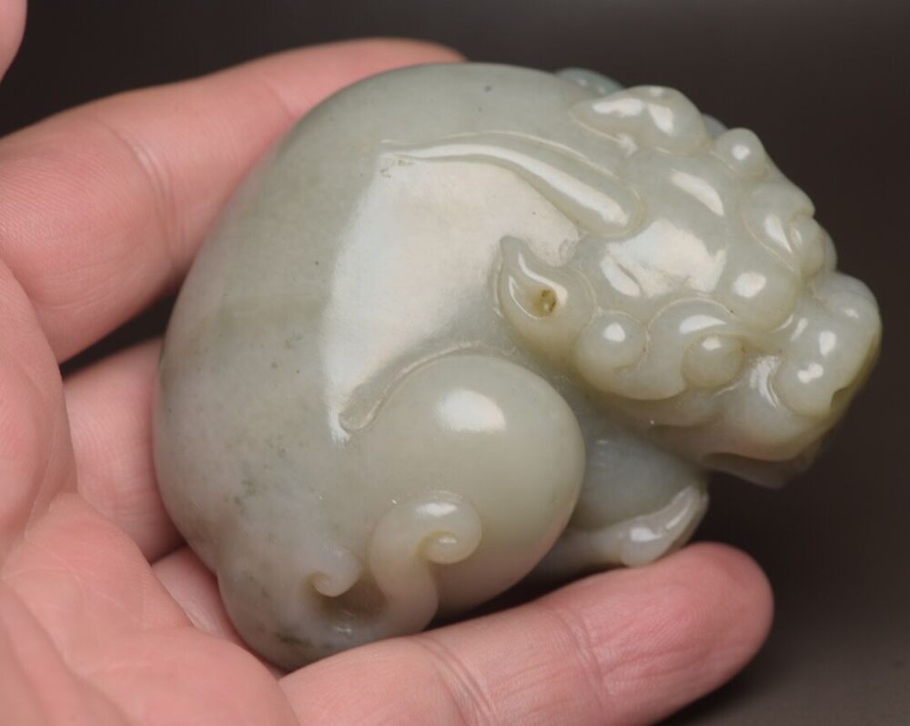 Chinese Antique Hetian Jade Carved Sculpture Exquisite Beast Statue Collections
