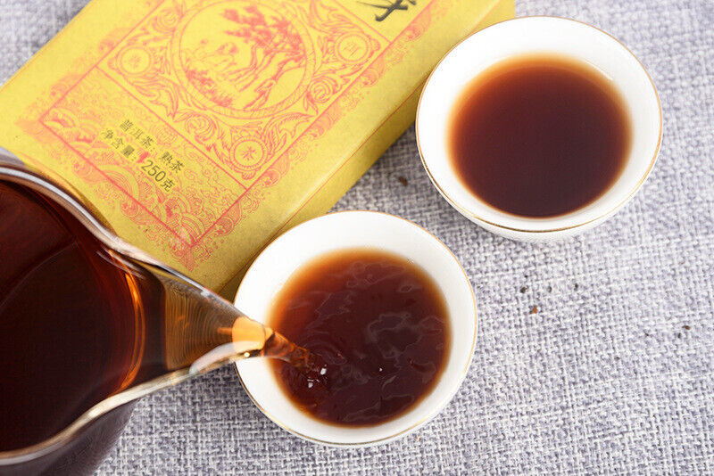 250g Yunnan Pu'er Ripe Tea Golden Bud Ripe Tea Brick