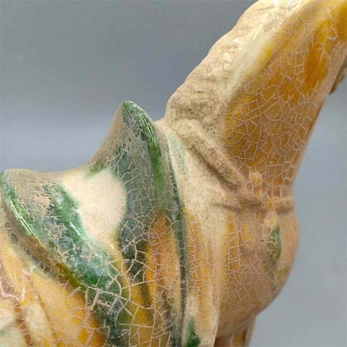 Chinese three-color yellow glazed chariot imitating the Tang Dynasty