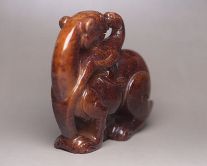 Chinese Natural Hetian Jade Hand Carving Beast Statue Unique Nice Figurines Art
