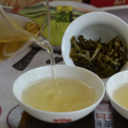 Spring Mannose * 2016 Haiwan Old Comrade Spring Raw Puerh Chun Lu Puer Tea 400g