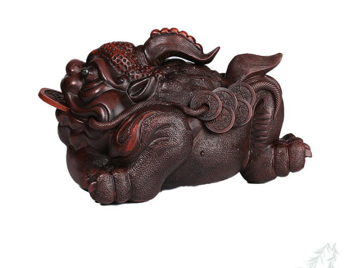 Purple sand tea pet Dahongpao tea tray decoration is all manual, three legged Go
